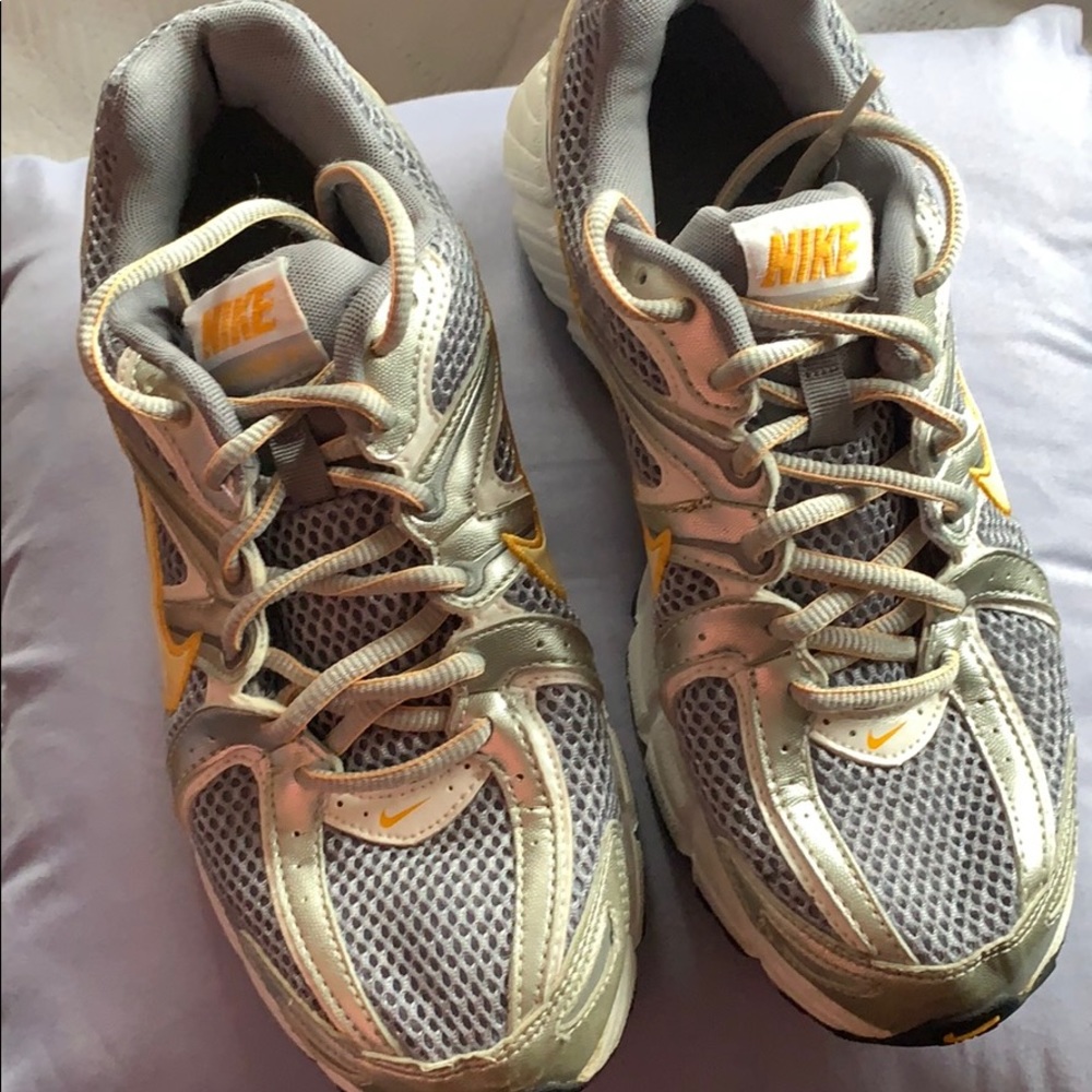 Citius 2 size 8.5 like new